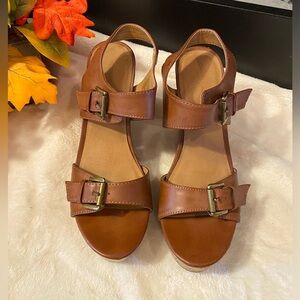 Mossimo Supply CO Women’s Wedges Sandals , Size 8.5